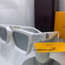 Sunglasses Collection | LOUIS VUITTON