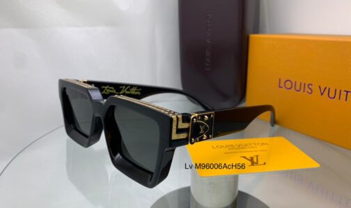 Sunglasses Collection | LOUIS VUITTON