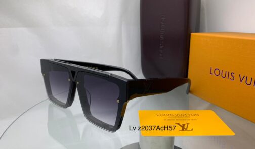 Louis Vuitton Sunglasses for sale - Image 3