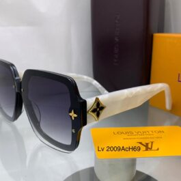 Sunglasses Collection for Women | LOUIS VUITTON