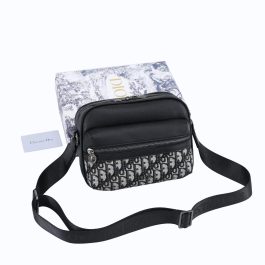 Buy Bags For Women Online In UAE